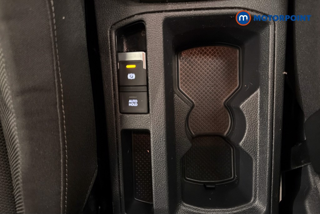 Volkswagen T-Roc Life Manual Petrol SUV - Stock Number (1650899) - 16th supplementary image