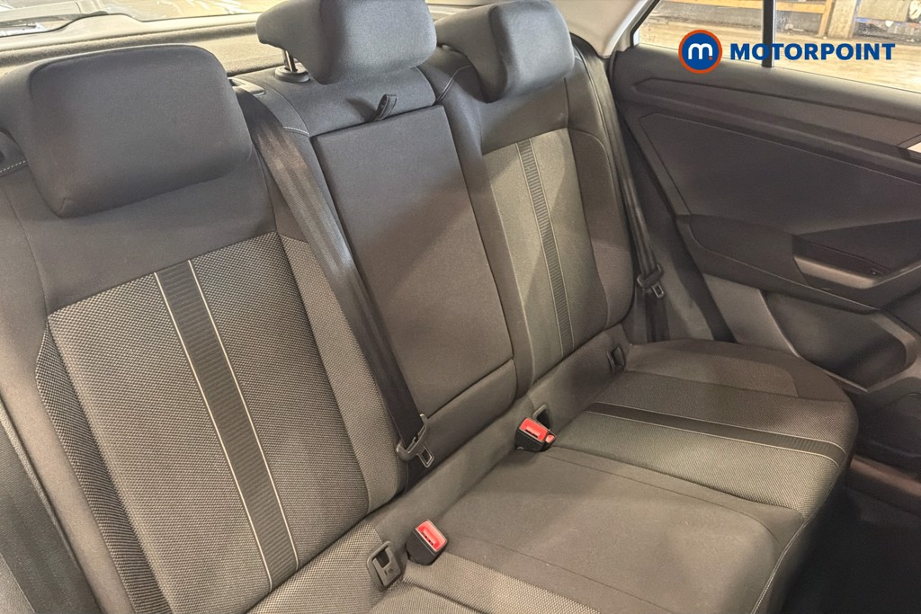 Volkswagen T-Roc Life Manual Petrol SUV - Stock Number (1650899) - 28th supplementary image