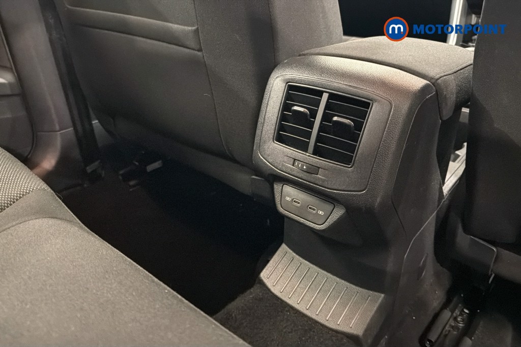 Volkswagen T-Roc Life Manual Petrol SUV - Stock Number (1650899) - 30th supplementary image