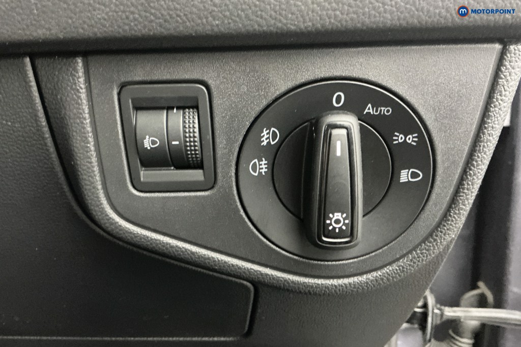 Volkswagen Taigo Life Automatic Petrol SUV - Stock Number (1650904) - 14th supplementary image