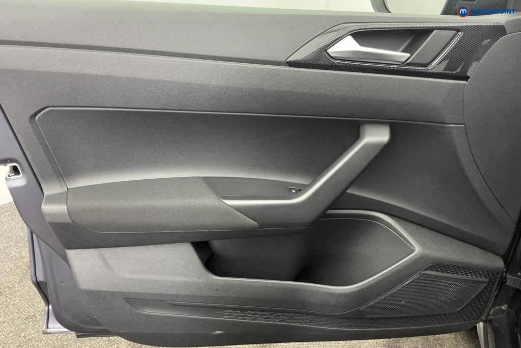 Volkswagen Taigo Life Automatic Petrol SUV - Stock Number (1650904) - 15th supplementary image
