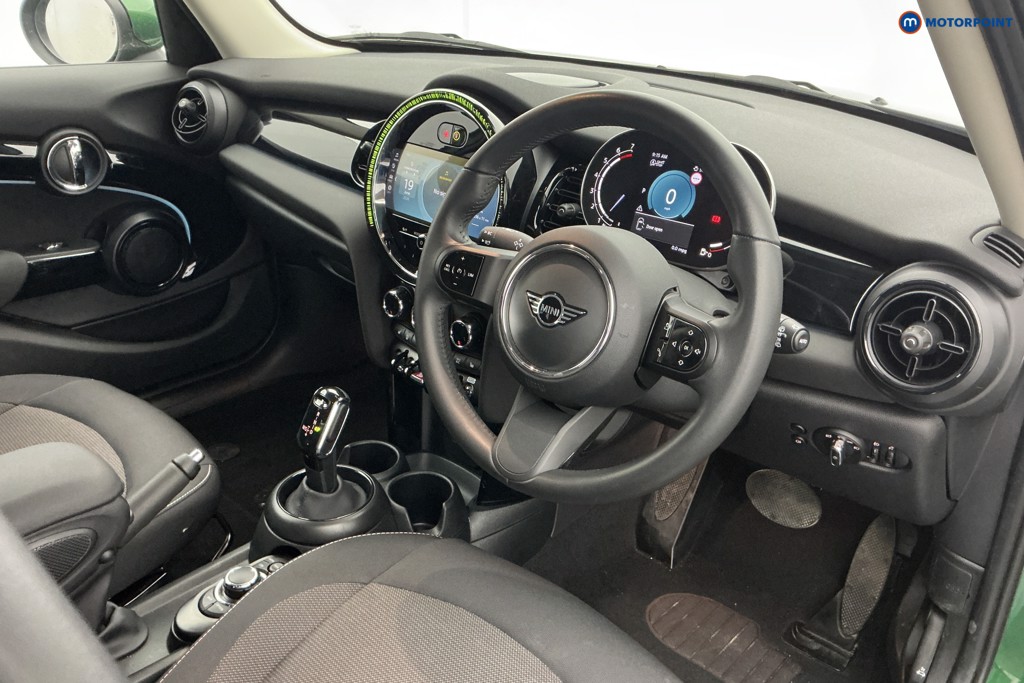 Mini Hatchback Cooper Classic Manual Petrol Hatchback - Stock Number (1650960) - 6th supplementary image