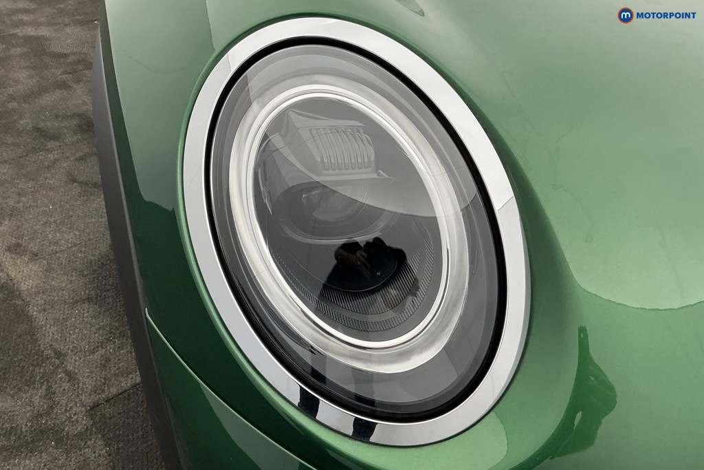 Mini Hatchback Cooper Classic Manual Petrol Hatchback - Stock Number (1650960) - 19th supplementary image