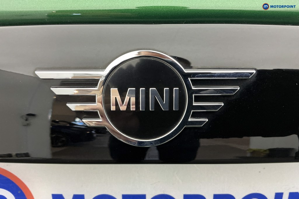Mini Hatchback Cooper Classic Manual Petrol Hatchback - Stock Number (1650960) - 21st supplementary image