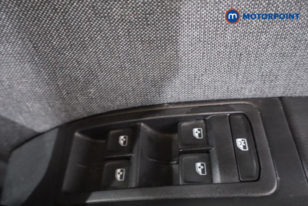 Seat Ateca Se Technology Manual Petrol SUV - Stock Number (1651331) - 12th supplementary image
