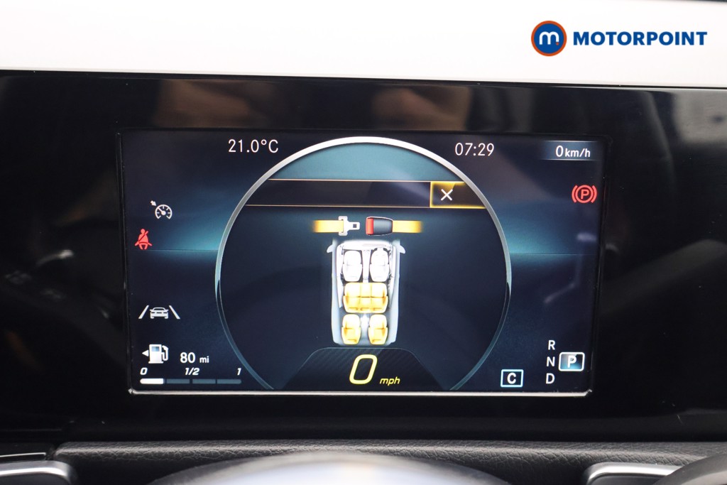 Mercedes-Benz GLB Amg Line Automatic Petrol SUV - Stock Number (1651533) - 4th supplementary image