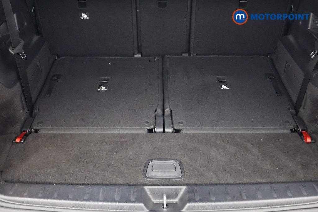 Mercedes-Benz GLB Amg Line Automatic Petrol SUV - Stock Number (1651533) - 17th supplementary image