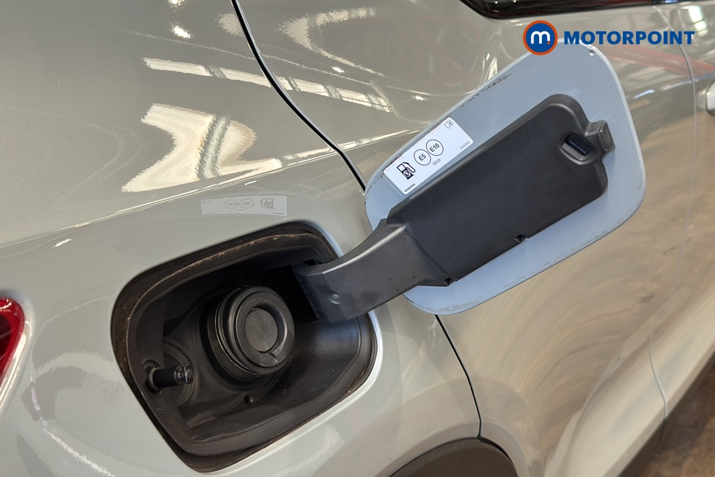 Volvo Xc40 Plus Automatic Petrol SUV - Stock Number (1651630) - 41st supplementary image