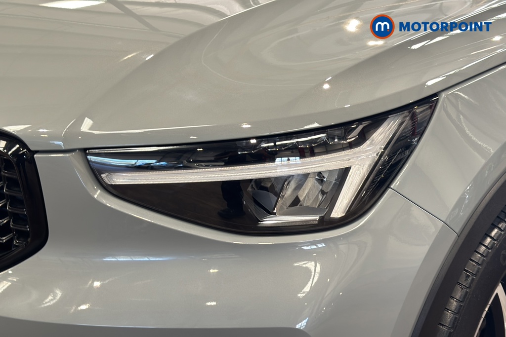 Volvo Xc40 Plus Automatic Petrol SUV - Stock Number (1651630) - 42nd supplementary image