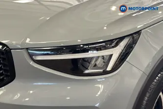 Volvo Xc40 Plus Automatic Petrol SUV - Stock Number (1651630) - 42nd supplementary image