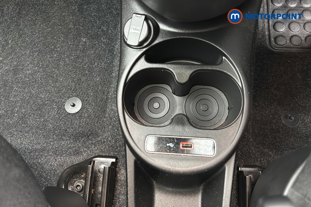 Fiat 500 Lounge Manual Petrol Hatchback - Stock Number (1651649) - 16th supplementary image