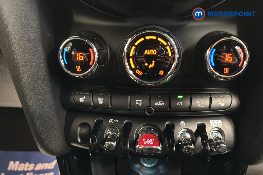 Mini Hatchback Cooper Exclusive Automatic Petrol Hatchback - Stock Number (1651653) - 12th supplementary image
