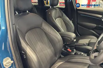 Mini Hatchback Cooper Exclusive Automatic Petrol Hatchback - Stock Number (1651653) - 22nd supplementary image