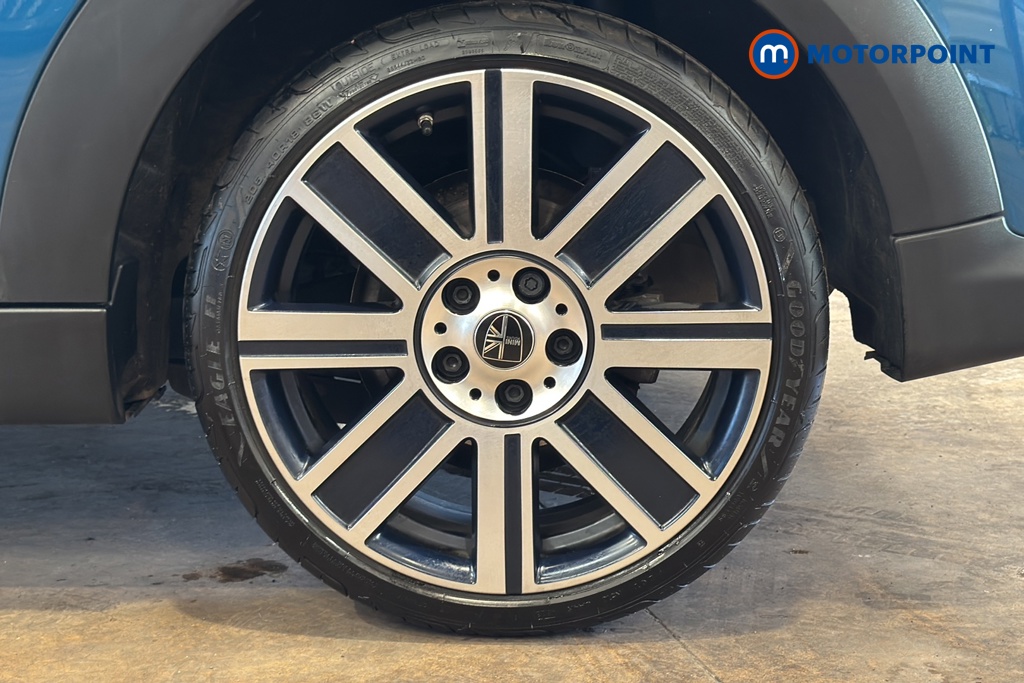 Mini Hatchback Cooper Exclusive Automatic Petrol Hatchback - Stock Number (1651653) - 45th supplementary image