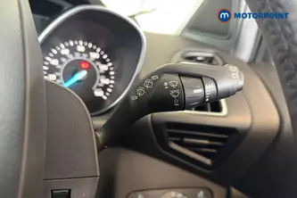 Ford Kuga Titanium Edition Manual Petrol SUV - Stock Number (1651764) - 6th supplementary image