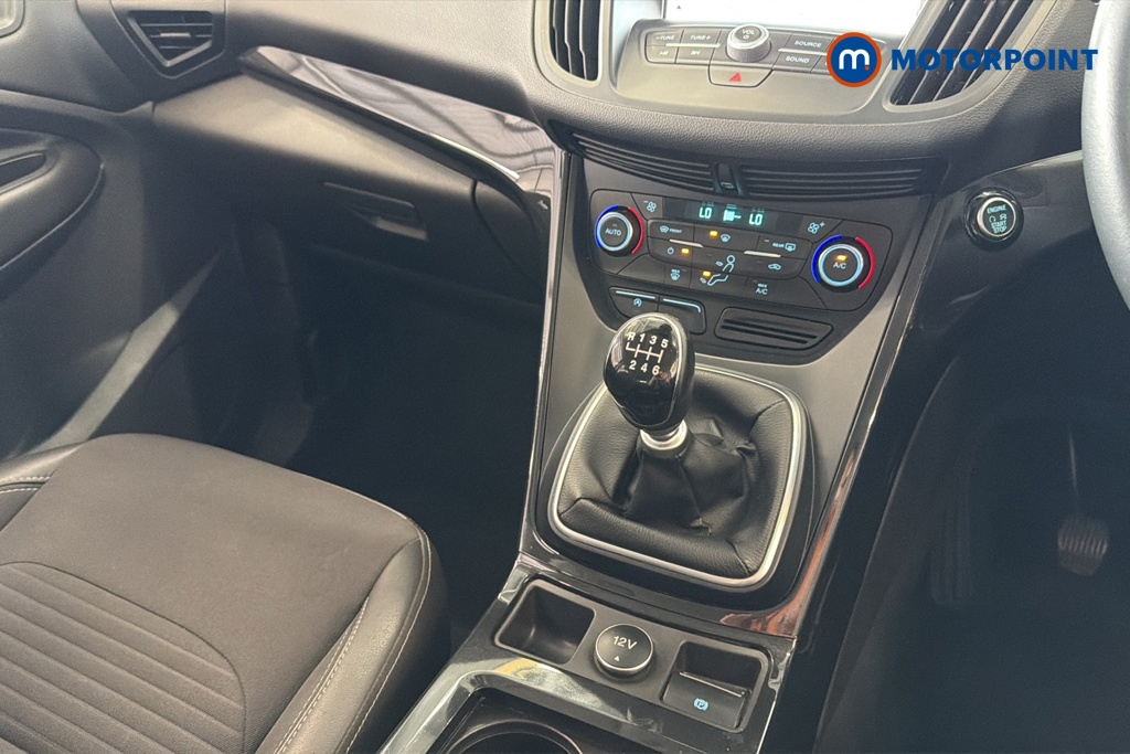 Ford Kuga Titanium Edition Manual Petrol SUV - Stock Number (1651764) - 15th supplementary image