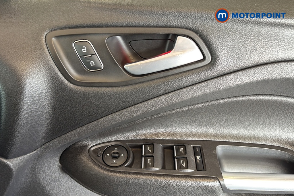 Ford Kuga Titanium Edition Manual Petrol SUV - Stock Number (1651764) - 19th supplementary image