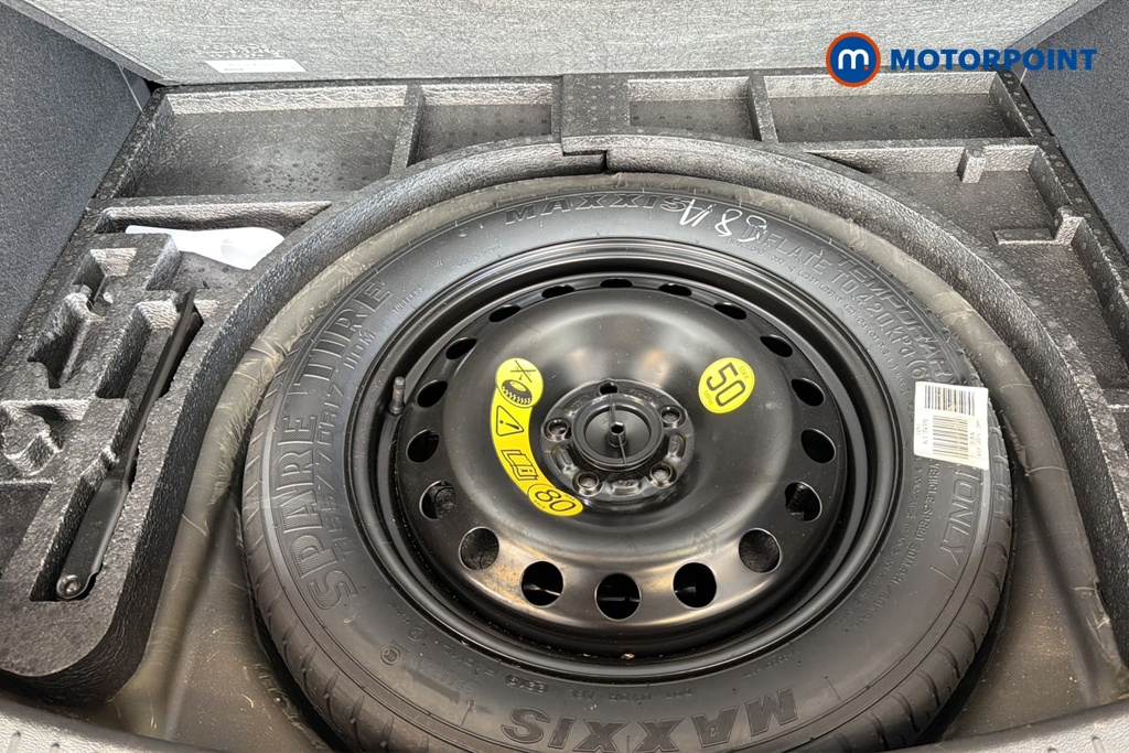 Ford Kuga Titanium Edition Manual Petrol SUV - Stock Number (1651764) - 33rd supplementary image