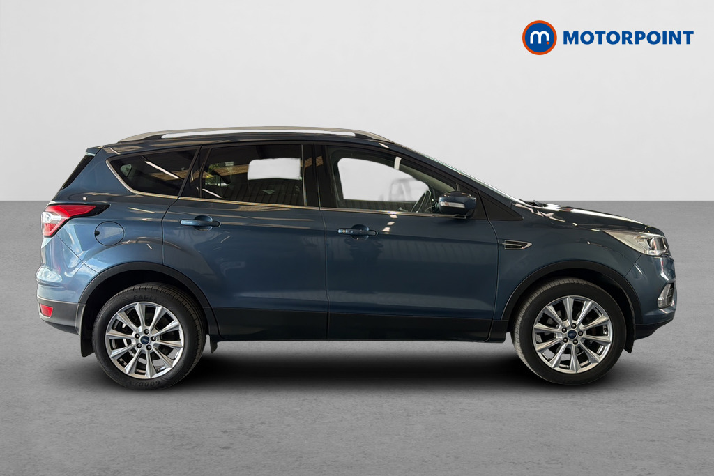 Ford Kuga Titanium Edition Manual Petrol SUV - Stock Number (1651764) - Passenger side