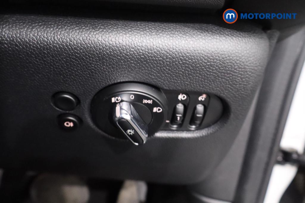 Mini Hatchback Cooper S Level 2 Automatic Electric Hatchback - Stock Number (1651943) - 13th supplementary image