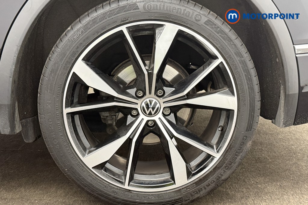 Volkswagen Tiguan R-Line Automatic Petrol SUV - Stock Number (1652082) - 2nd supplementary image