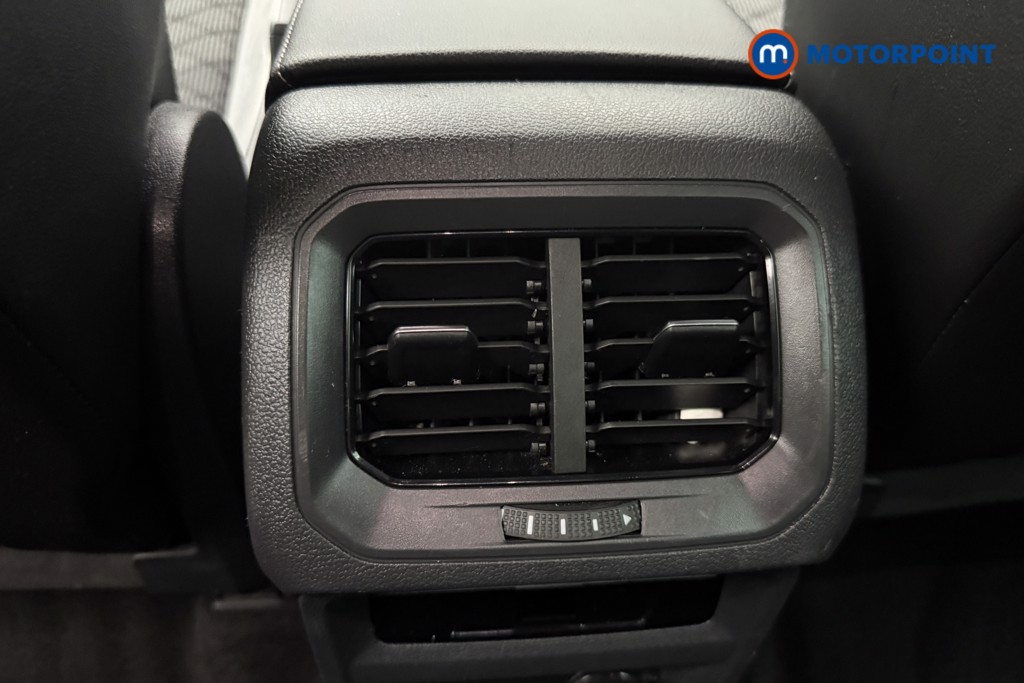 Volkswagen Tiguan R-Line Automatic Petrol SUV - Stock Number (1652082) - 11th supplementary image