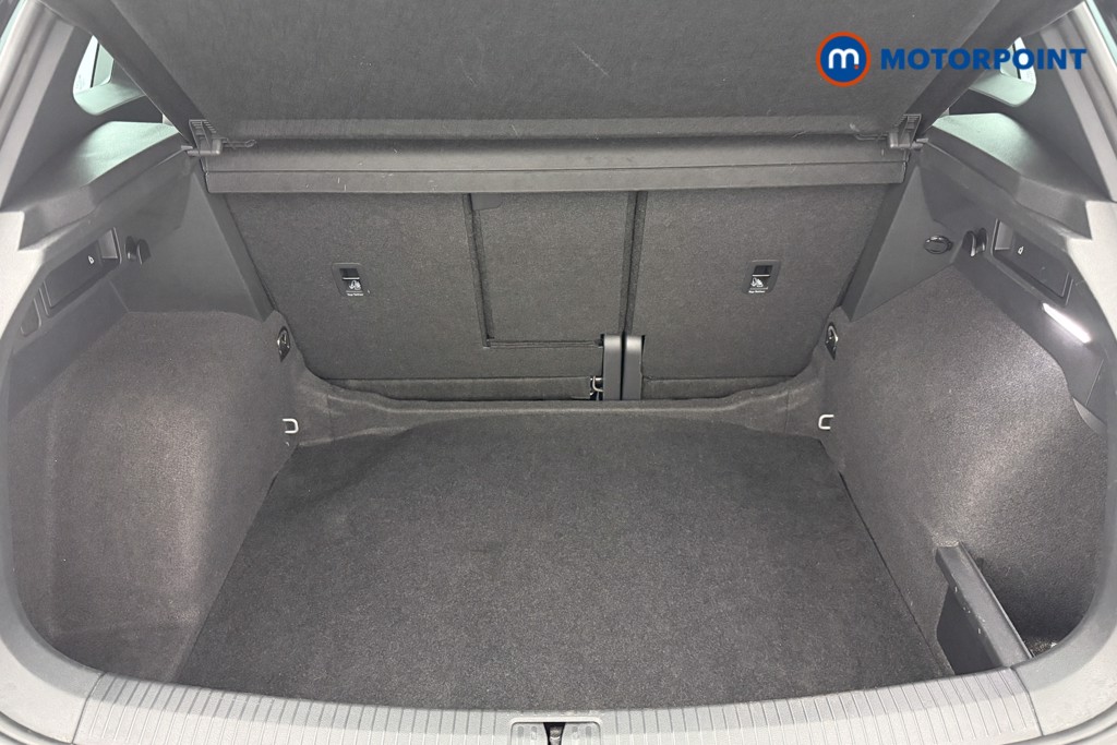Volkswagen Tiguan R-Line Automatic Petrol SUV - Stock Number (1652082) - 13th supplementary image