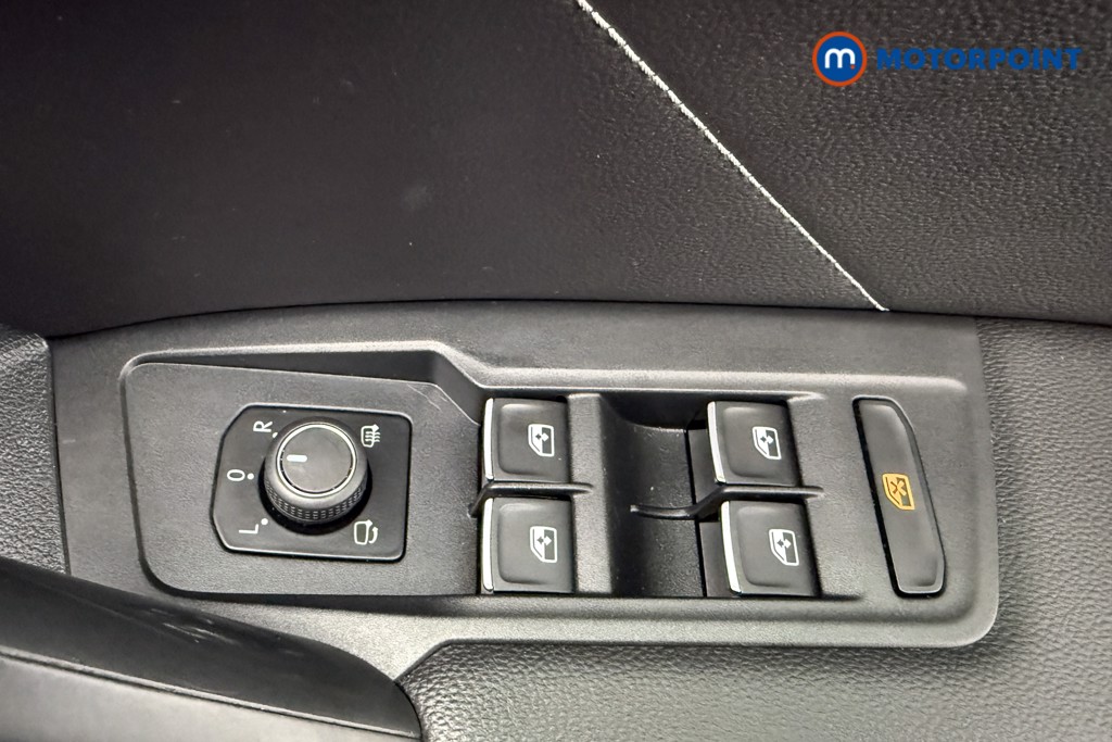 Volkswagen Tiguan R-Line Automatic Petrol SUV - Stock Number (1652082) - 17th supplementary image