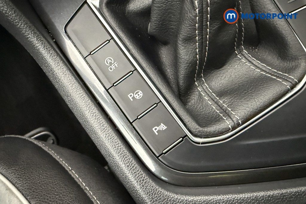 Volkswagen Tiguan R-Line Automatic Petrol SUV - Stock Number (1652082) - 30th supplementary image
