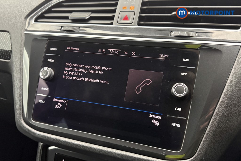 Volkswagen Tiguan R-Line Automatic Petrol SUV - Stock Number (1652082) - 35th supplementary image