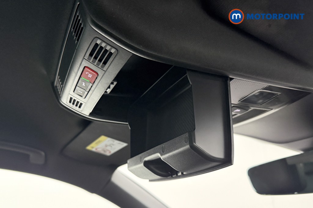 Volkswagen Tiguan R-Line Automatic Petrol SUV - Stock Number (1652082) - 40th supplementary image