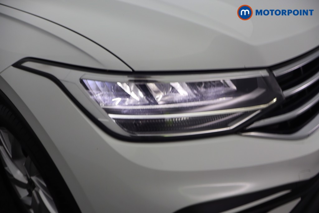 Volkswagen Tiguan Allspace Life Manual Petrol SUV - Stock Number (1652106) - 14th supplementary image