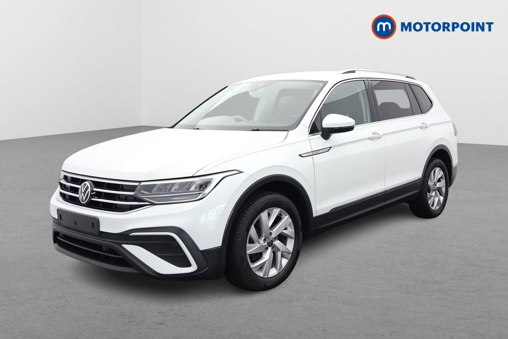 Volkswagen Tiguan Allspace Life Manual Petrol SUV - Stock Number (1652106) - Passenger side front corner
