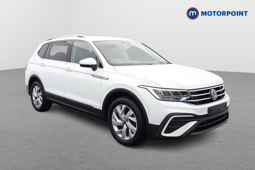 Volkswagen Tiguan Allspace Life Manual Petrol SUV - Stock Number (1652106) - Drivers side front corner
