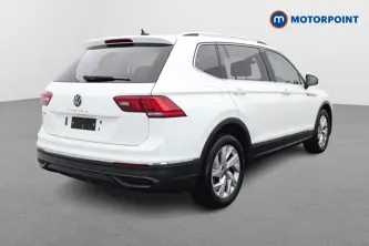 Volkswagen Tiguan Allspace Life Manual Petrol SUV - Stock Number (1652106) - Drivers side rear corner