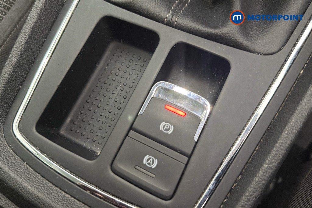 Seat Leon Se Dynamic Manual Petrol Hatchback - Stock Number (1652170) - 14th supplementary image