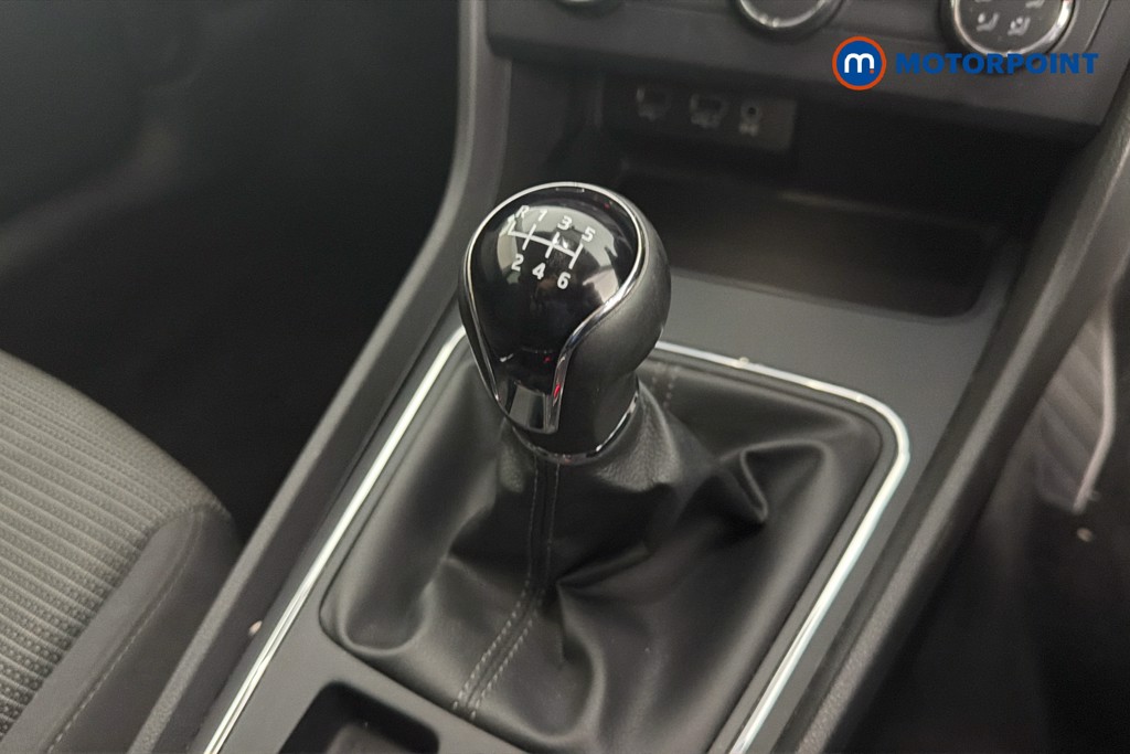 Seat Leon Se Dynamic Manual Petrol Hatchback - Stock Number (1652170) - 15th supplementary image