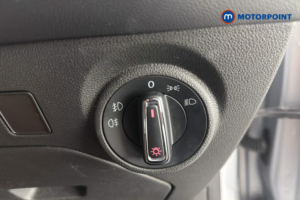 Seat Leon Se Dynamic Manual Petrol Hatchback - Stock Number (1652170) - 18th supplementary image