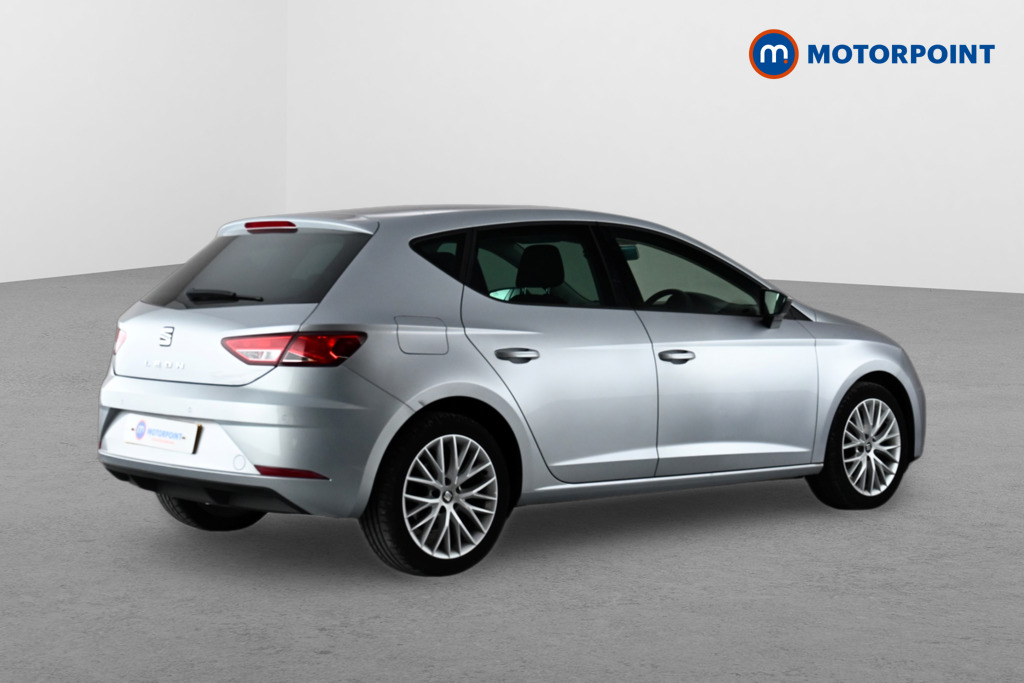 Seat Leon Se Dynamic Manual Petrol Hatchback - Stock Number (1652170) - Drivers side rear corner