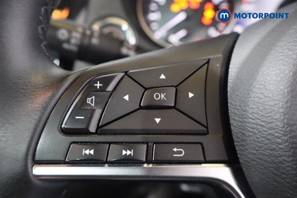 Nissan Qashqai N-Connecta Automatic Petrol SUV - Stock Number (1652203) - 12th supplementary image