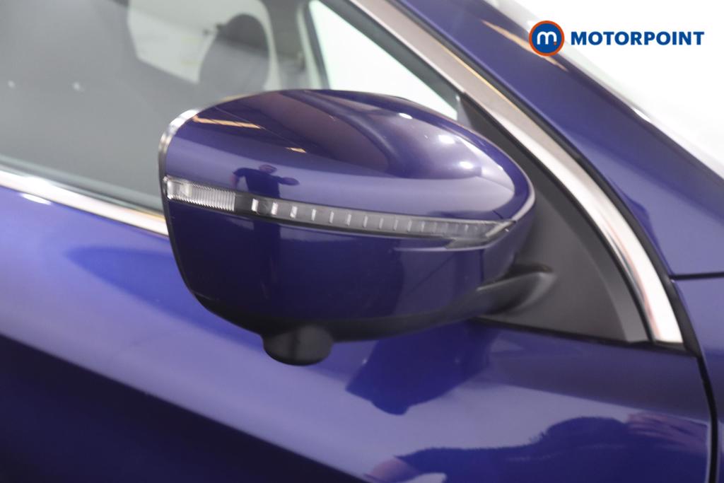 Nissan Qashqai N-Connecta Automatic Petrol SUV - Stock Number (1652203) - 18th supplementary image