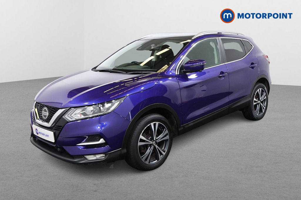 Nissan Qashqai N-Connecta Automatic Petrol SUV - Stock Number (1652203) - Passenger side front corner
