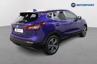 Nissan Qashqai N-Connecta Automatic Petrol SUV - Stock Number (1652203) - Drivers side rear corner