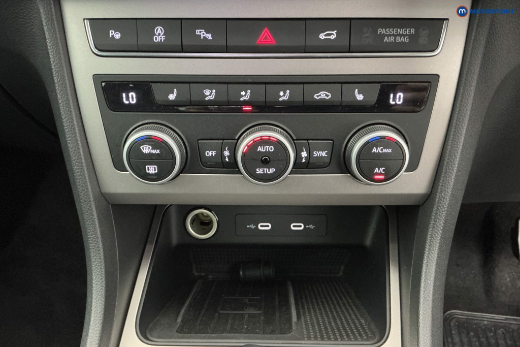 Seat Ateca Xperience Lux Automatic Petrol SUV - Stock Number (1652346) - 9th supplementary image