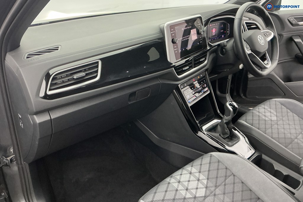 Volkswagen T-Roc R-Line Manual Petrol SUV - Stock Number (1652348) - 7th supplementary image