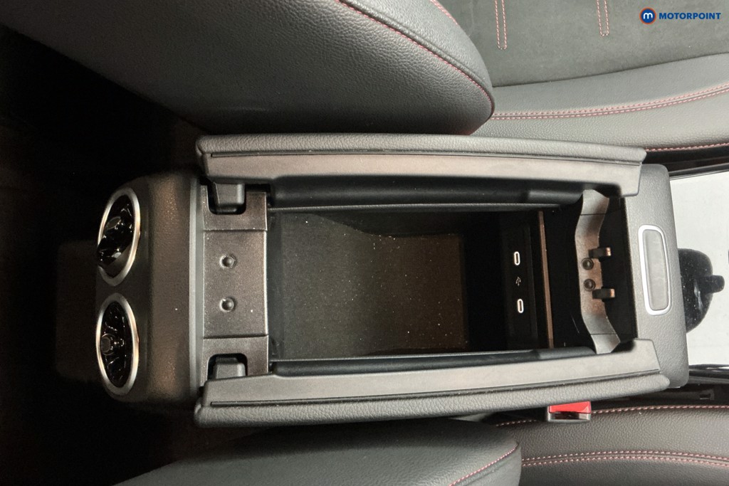 Mercedes-Benz CLA Amg Line Automatic Petrol Coupe - Stock Number (1652392) - 16th supplementary image
