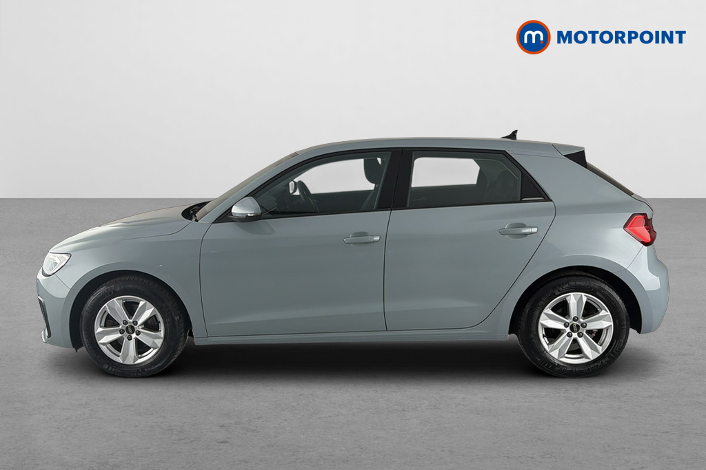 Audi A1 Technik Manual Petrol Hatchback - Stock Number (1652706) - Drivers side