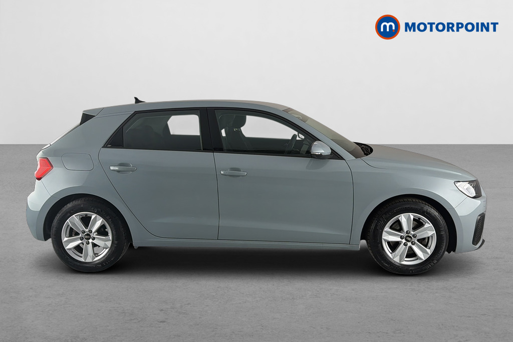 Audi A1 Technik Manual Petrol Hatchback - Stock Number (1652706) - Passenger side