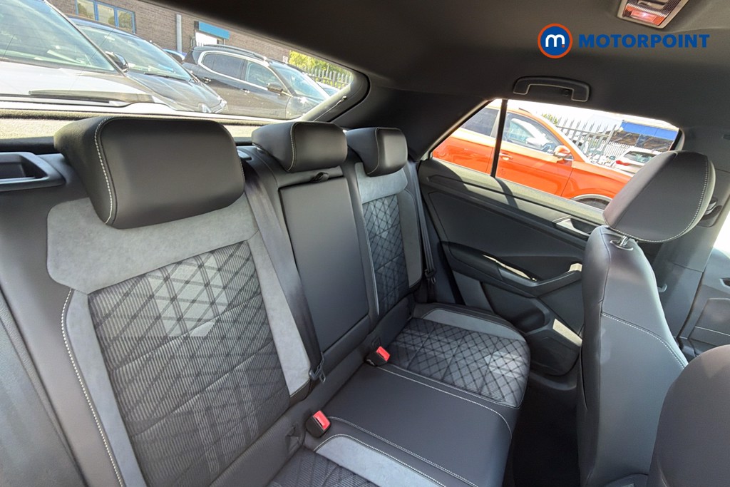 Volkswagen T-Roc R-Line Manual Petrol SUV - Stock Number (1652784) - 43rd supplementary image