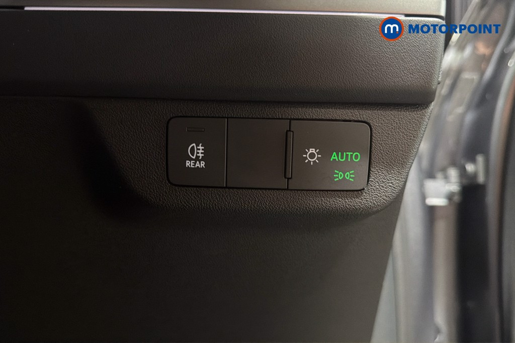 Audi Q4 Sport Automatic Electric SUV - Stock Number (1652980) - 18th supplementary image